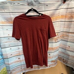 Mossimo Supply Co. Burgundy Short Sleeve Tee
